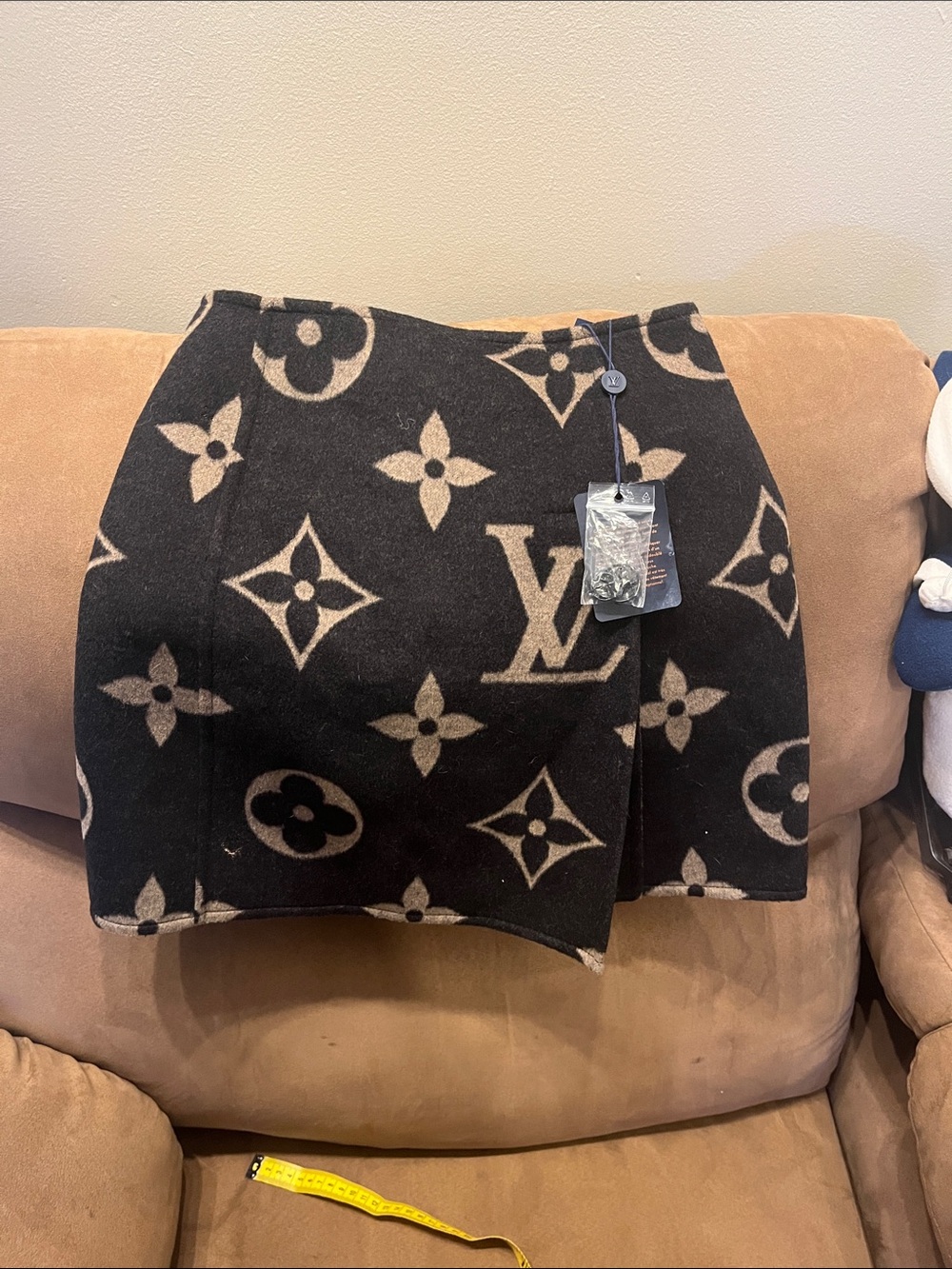 Louis Vuitton Black & Cream Monogram Mini Skirt
